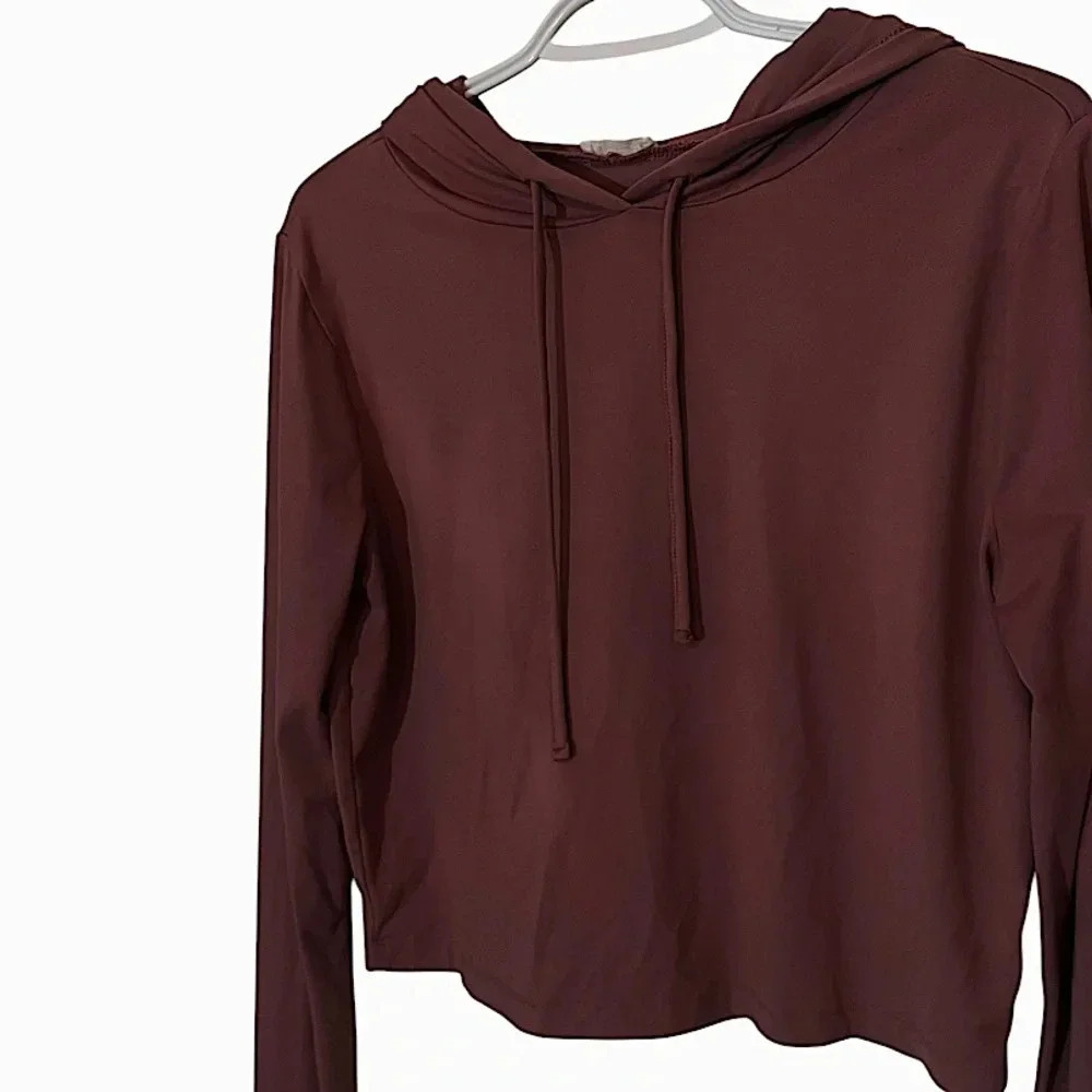 Medium cropped hoodie